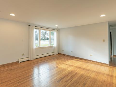 25 W726 Harrison Ave, Wheaton, IL 60187 photo 3