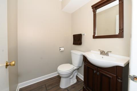 127 Berkshire Dr, Wheeling, IL 60090 photo 7