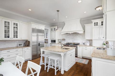 636 N Eagle St, Naperville, IL 60563 photo 8