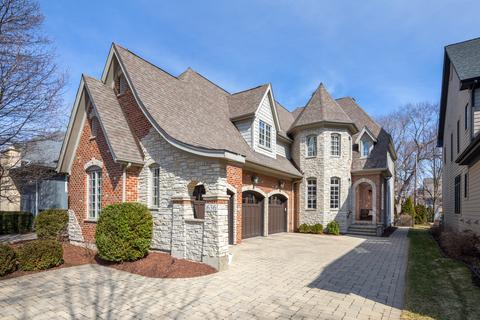 636 N Eagle St, Naperville, IL 60563 photo 37