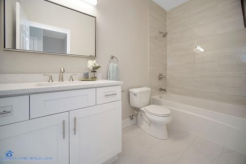 832 E 44th St, Chicago, IL 60653 photo 14