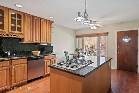 430 Longcommon Rd, Riverside, IL 60546 photo 4