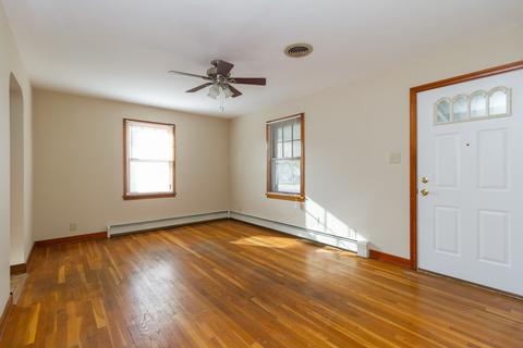 1414 S 4th Ave, Kankakee, IL 60901 photo 2
