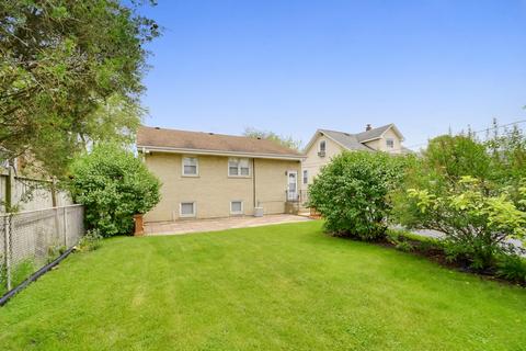 4418 Amelia Ave, Lyons, IL 60534 photo 16