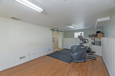 263 E Maple Ave, Villa Park, IL 60181 photo 14