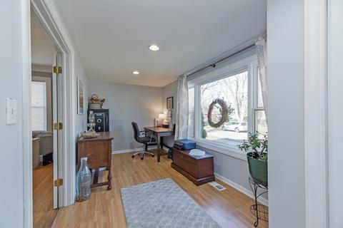 263 E Maple Ave, Villa Park, IL 60181 photo 3