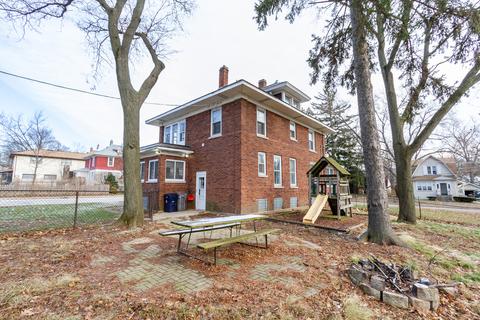 56 Monroe St, Elgin, IL 60123 photo 35
