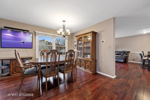 1108 Needham Rd, Naperville, IL 60563 photo 9