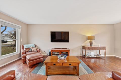 1108 Needham Rd, Naperville, IL 60563 photo 8