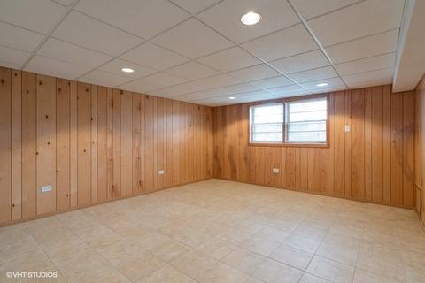 89 Cranbrook Dr, Des Plaines, IL 60016 photo 12