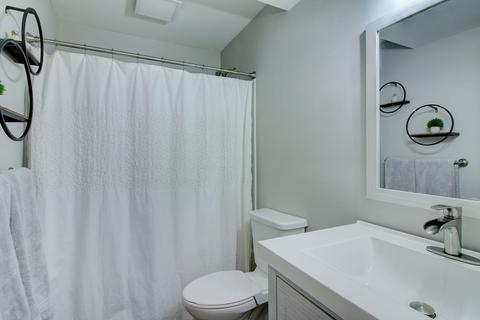 823 Adderly Ln, Gurnee, IL 60031 photo 30