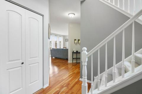 823 Adderly Ln, Gurnee, IL 60031 photo 16