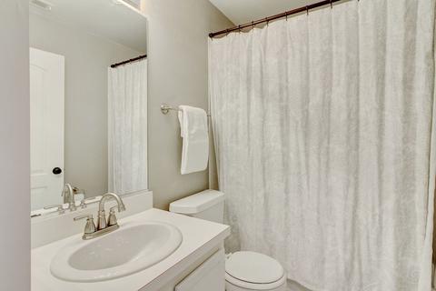823 Adderly Ln, Gurnee, IL 60031 photo 37