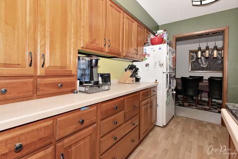 2075 Monday Dr, Elgin, IL 60123 photo 13