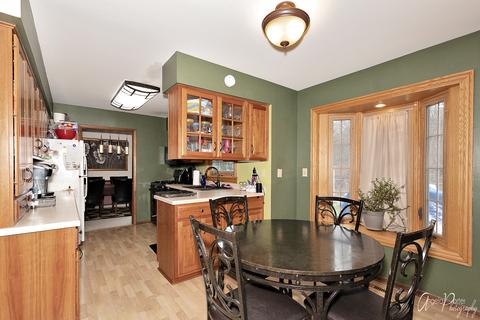 2075 Monday Dr, Elgin, IL 60123 photo 12