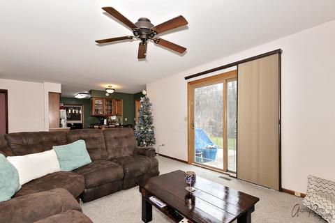 2075 Monday Dr, Elgin, IL 60123 photo 15