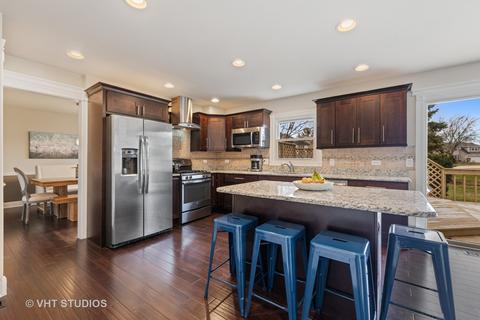 4248 White Eagle Dr, Naperville, IL 60564 photo 5