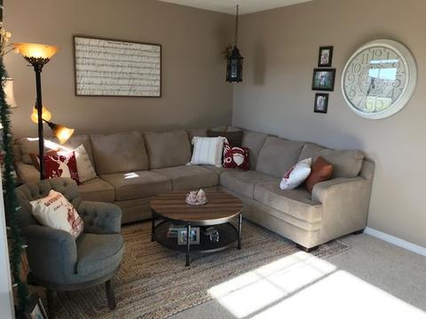 206 E 12th St, Pecatonica, IL 61063 photo 3