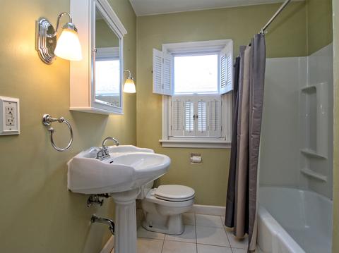 580 S Wall St, Kankakee, IL 60901 photo 10