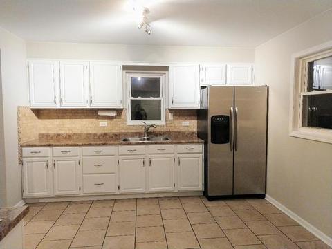 7735 W 81st Pl, Bridgeview, IL 60455 photo 3