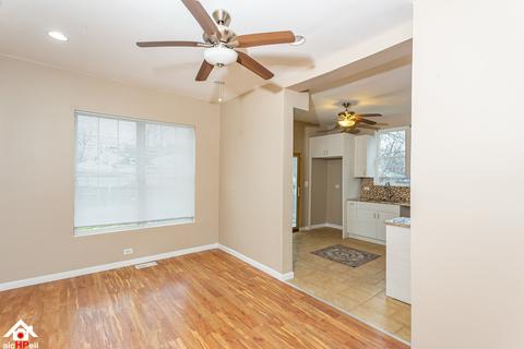 622 E 92nd Pl, Chicago, IL 60619 photo 9