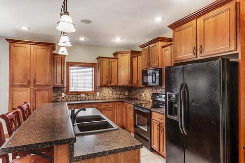 1036 N Pointe Dr, Normal, IL 61761 photo 13