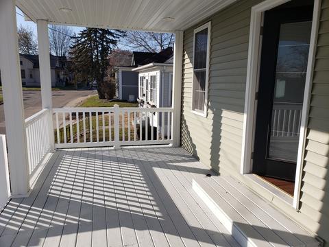 321 9th St, Peru, IL 61354 photo 2