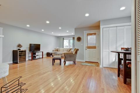 3106 Swallow Ln, Rolling Meadows, IL 60008 photo 15