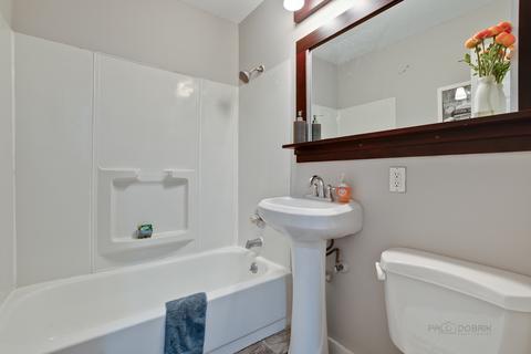 3106 Swallow Ln, Rolling Meadows, IL 60008 photo 25