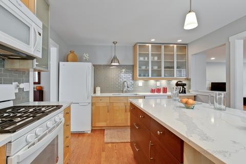 3106 Swallow Ln, Rolling Meadows, IL 60008 photo 8