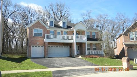 879 Forest Glen Ct, Bartlett, IL 60103 photo 1