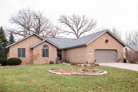 2822 Emerald Dr, Ottawa, IL 61350 photo 2
