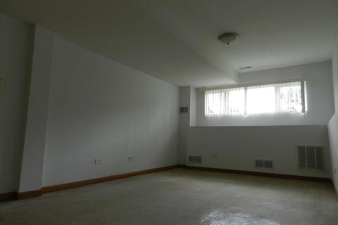 5845 Burr Oak Ave, Berkeley, IL 60163 photo 24
