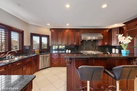6400 Hillcrest Dr, Burr Ridge, IL 60527 photo 14
