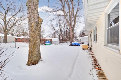 8 Ardith Dr, Normal, IL 61761 photo 28