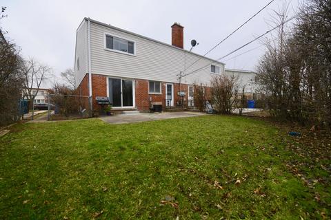 9386 Hamlin Ave, Des Plaines, IL 60016 photo 38