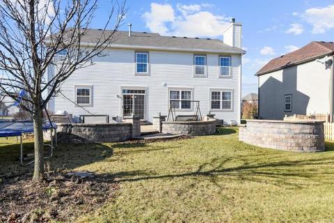 760 Eagle Brook Ln, Naperville, IL 60565 photo 16