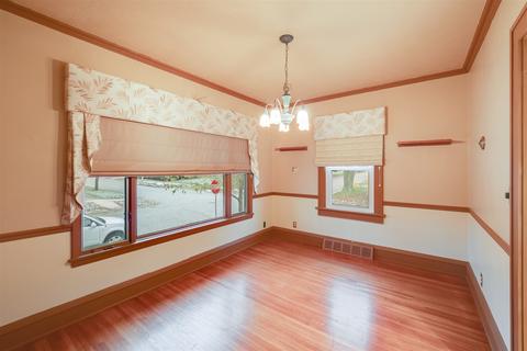 1220 E Jefferson St, Bloomington, IL 61701 photo 7