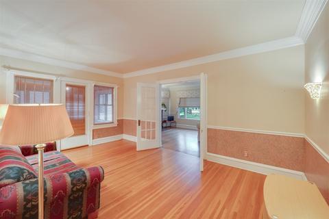 1220 E Jefferson St, Bloomington, IL 61701 photo 13