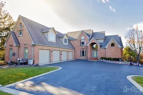 1806 Black Oak Dr, Mchenry, IL 60050 photo 1