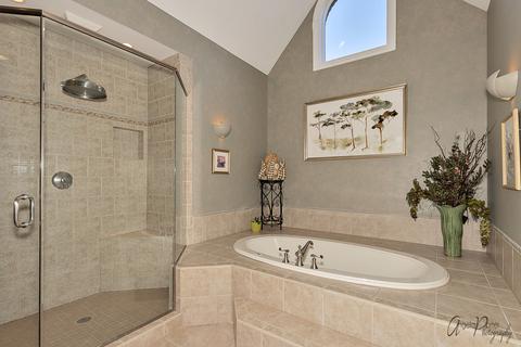 1806 Black Oak Dr, Mchenry, IL 60050 photo 11