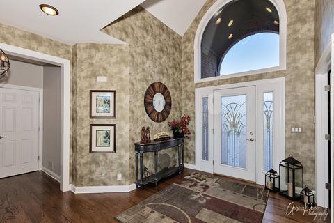 1806 Black Oak Dr, Mchenry, IL 60050 photo 3