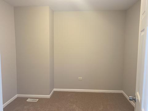 853 Saint John St, Elgin, IL 60120 photo 10