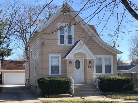 853 Saint John St, Elgin, IL 60120 photo 1