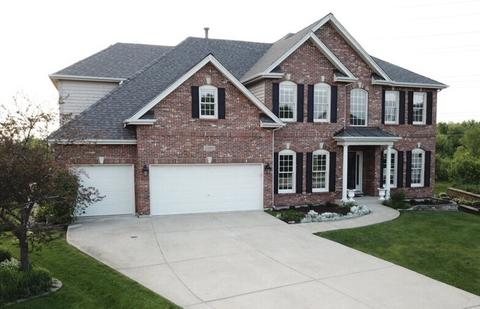 1680 Brookview Ct, Aurora, IL 60502 photo 1