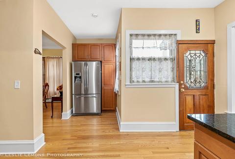 1765 W Devon Ave, Chicago, IL 60660 photo 7