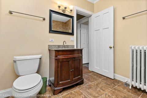 1765 W Devon Ave, Chicago, IL 60660 photo 11