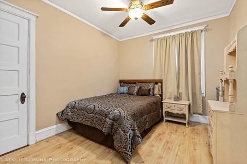 1765 W Devon Ave, Chicago, IL 60660 photo 9