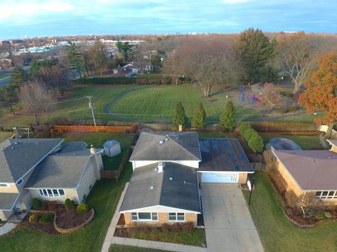 916 S Maple St, Mount Prospect, IL 60056 photo 2