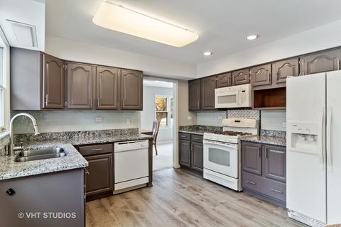 916 S Maple St, Mount Prospect, IL 60056 photo 8